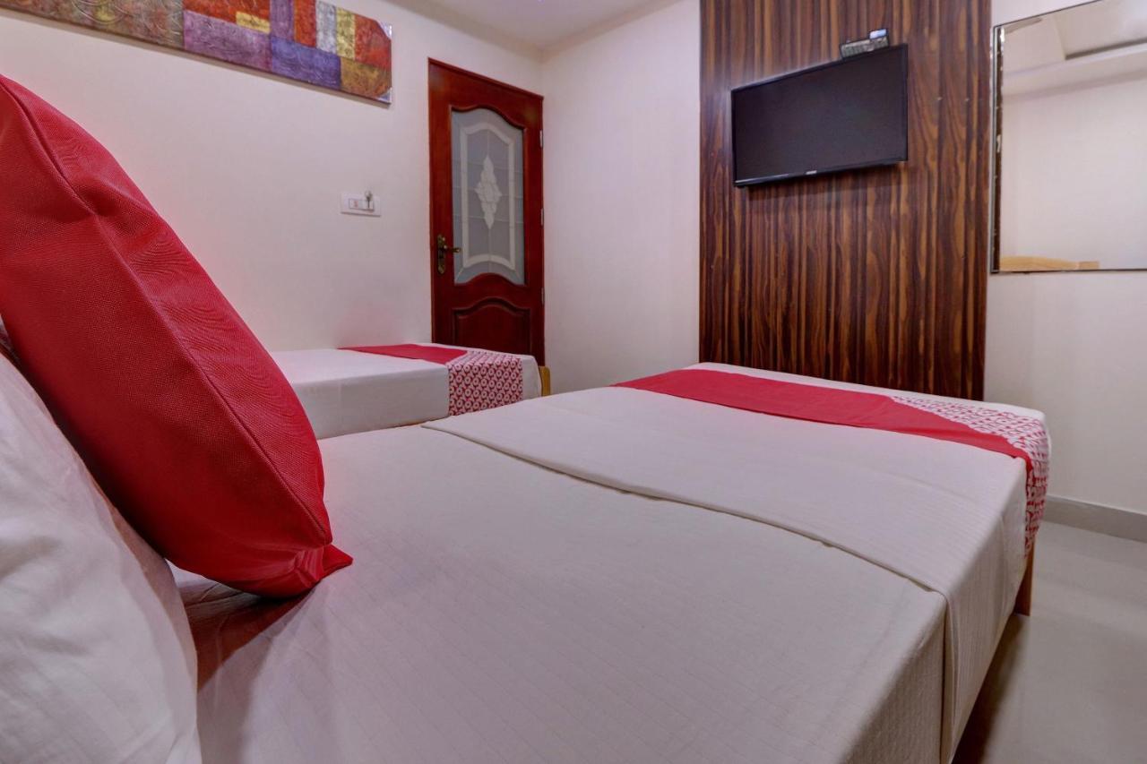 Oyo 24245 Dv Residency Ξενοδοχείο Bhadravati Εξωτερικό φωτογραφία