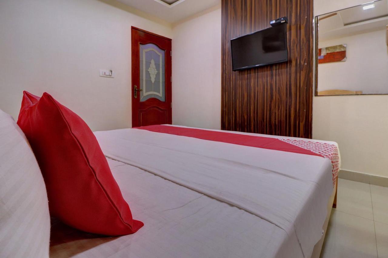 Oyo 24245 Dv Residency Ξενοδοχείο Bhadravati Εξωτερικό φωτογραφία